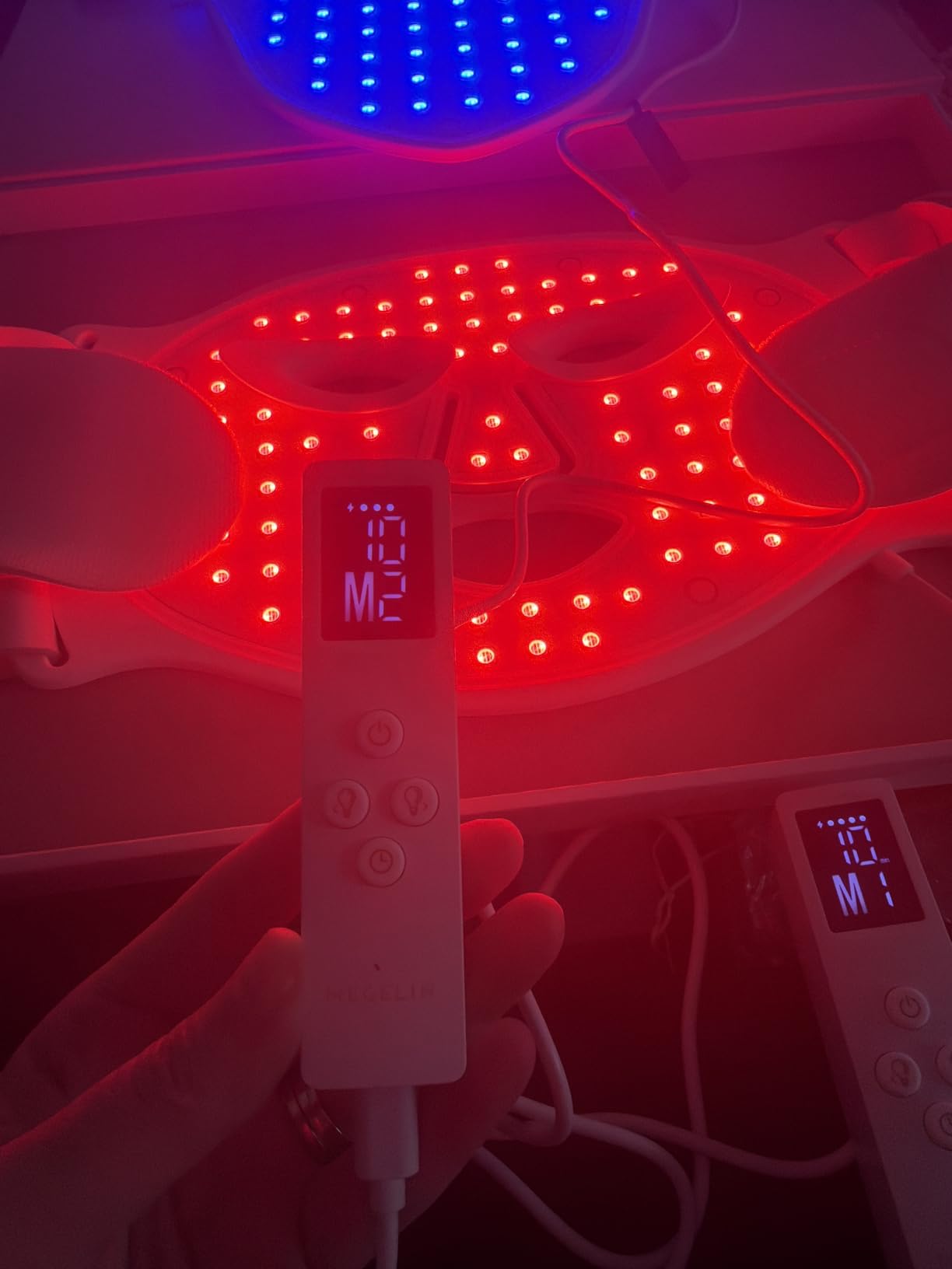 MEGELIN Led Red Light Therapy Face & Neck Mask, 7 Colors Led Light Therapy Facial Mask, Infrared Red Light Therapy Mask, Infrared Light Skin Rejuvenation(White) customer photo 2