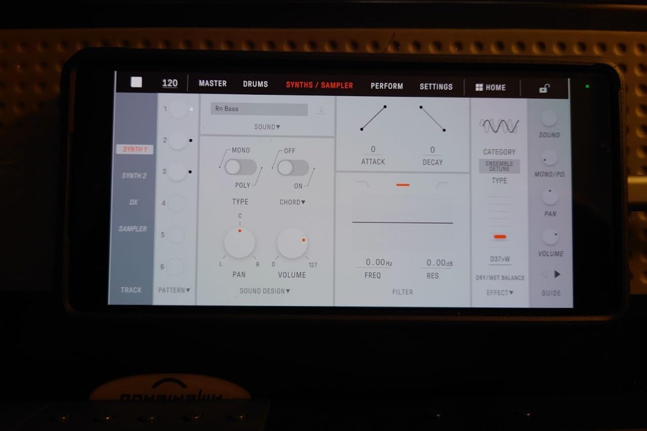 Yamaha SEQTRAK Mobile Music Ideastation, Advanced Sequencer, Onboard Sampling, Built-In Speakers and Microphone, Black customer photo 1