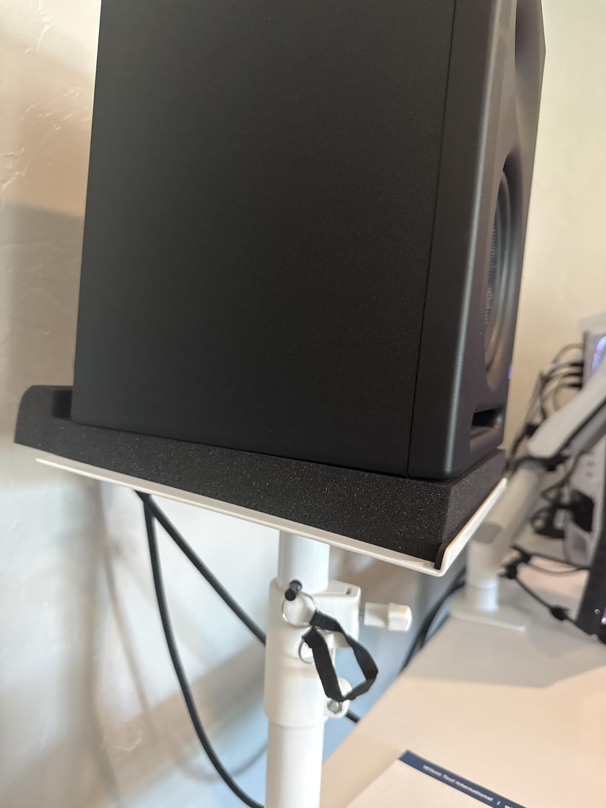 Studio Monitor Isolation Pads Premium Acoustic Foam Elevates Audio Ideal for 5 Inch Speakers Enhanced with Vibredux HD Foam for Superior Isolation customer photo 2