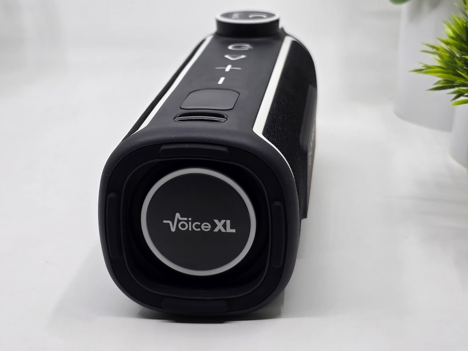 GOLFBUDDY Voice XL Magnetic Golf GPS Speaker - Distances Visible, Rich Sound with 20W Woofer & 10W Tweeter, Clip-on Remote Controller, Attachable to Golf Cart, 10 Hours Battery Life, IPX6 Waterproof customer photo 2