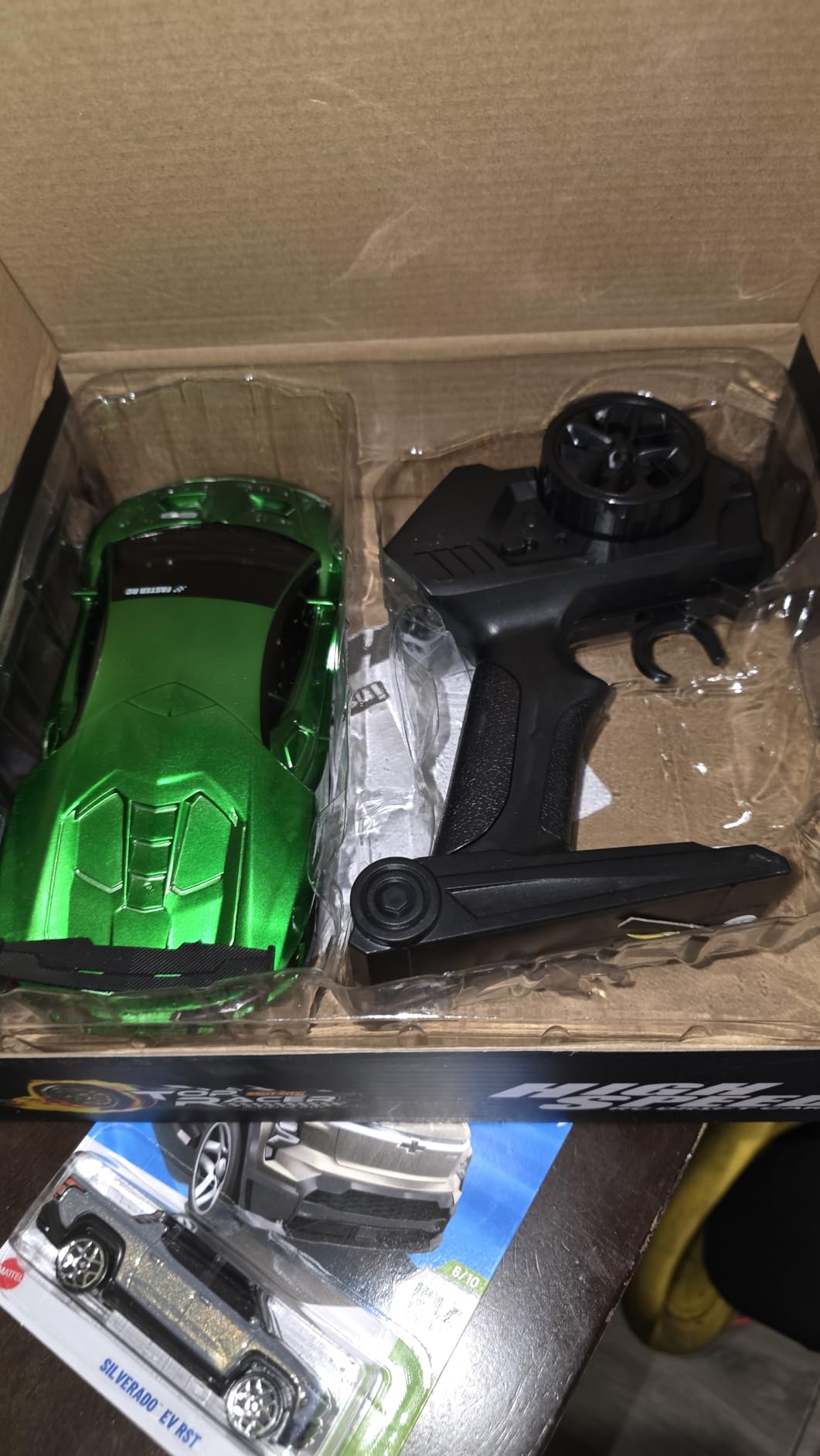 RC Drift Car 1:24 Remote Control Car 4WD 15KM/H High Speed Racing Sport Car with LED Lights RC Cars Toy for Kids Boys Girls Adults Gifts Birthday Christmas customer photo 1
