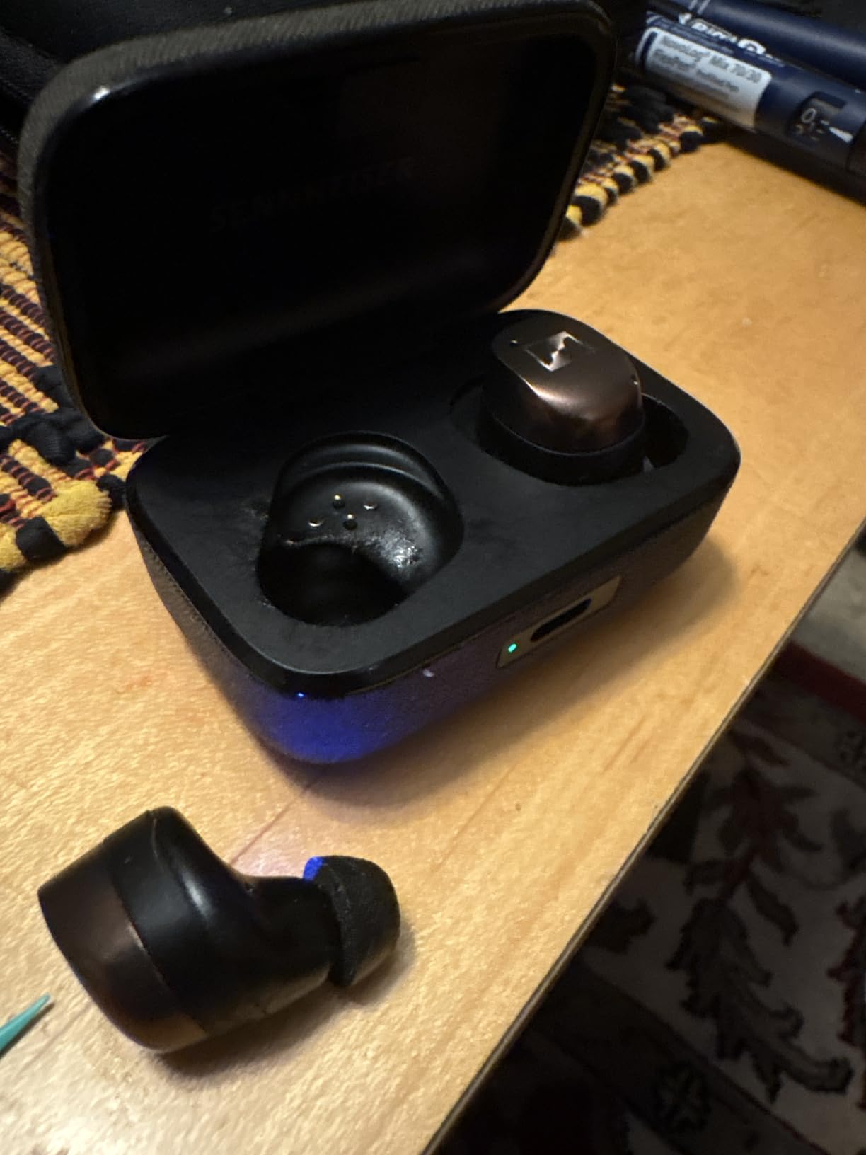 Sennheiser Momentum True Wireless 4 Smart Earbuds with Bluetooth 5.4, Crystal-Clear Sound, Comfortable Design, 30-Hour Battery Life, Adaptive ANC, LE Audio and Auracast - Black Copper customer photo 2