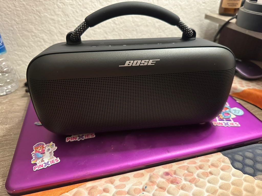 Bose SoundLink Max Bluetooth Speaker - Portable Wireless Party Speaker, IP67 Waterproof, Rope Handle, Up to 20 Hours of Playtime, USB-C, Built-in 3.5mm AUX Input, Black customer photo 2