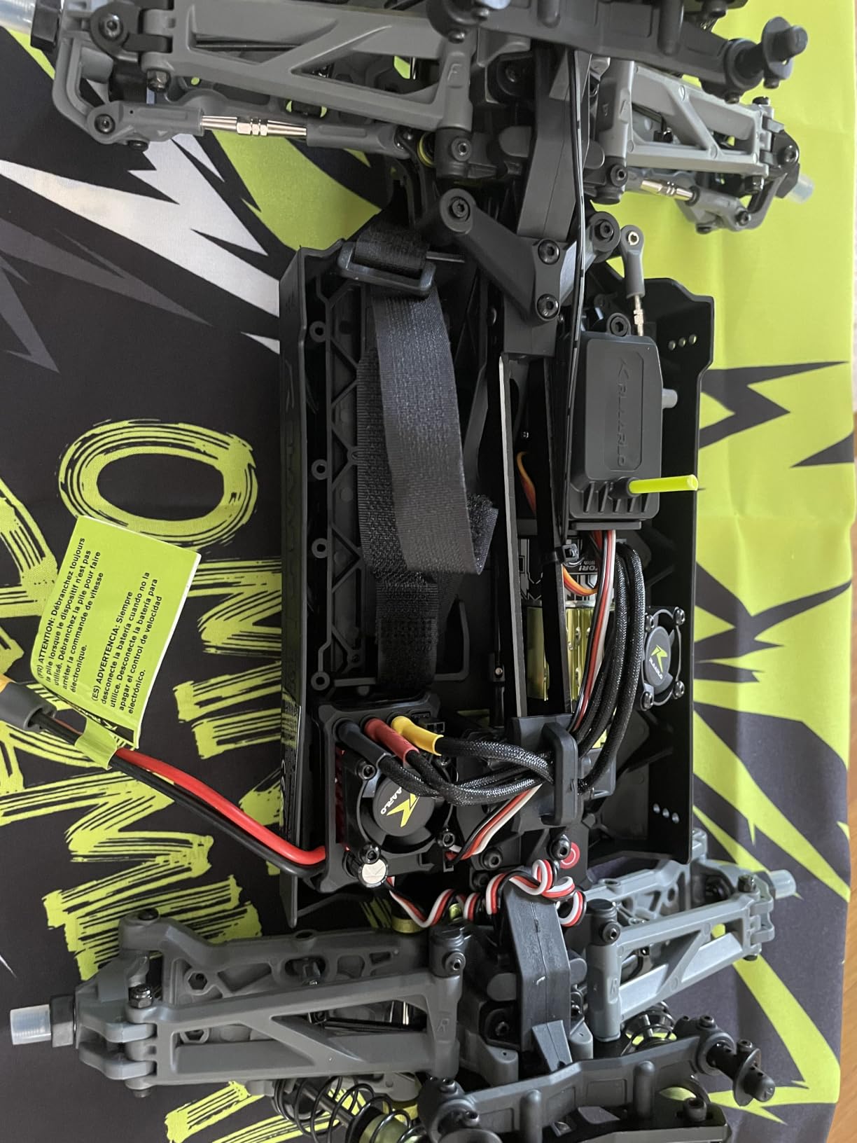 1/10 RTR Brushless Fast RC Cars for Adults,Max 50mph,4WD,Waterproof,3S Lipo customer photo 2