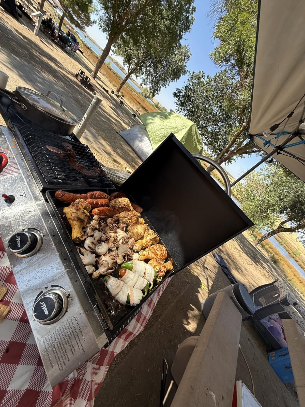 Royal Gourmet PD1305H 3-Burner Propane Gas Grill, Griddle Combo with Lid customer photo 2