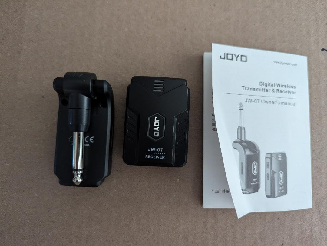 JOYO Wireless in Ear Monitor System 2.4G Wireless IEM System with Transmitter Clip on Receiver Automatic Pairing in-Ear Monitoring for Studio,Guitar,DJ,Live Performance (JW-07) customer photo 2