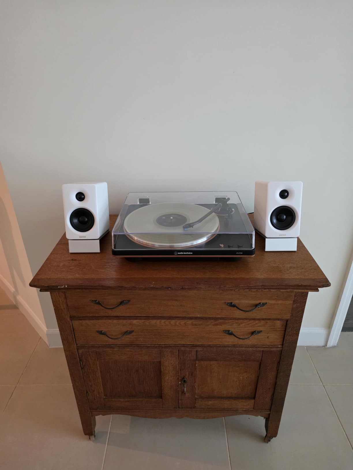 Audio-Technica AT-LP70X Automatic Turntable (Black/Bronze) customer photo 1