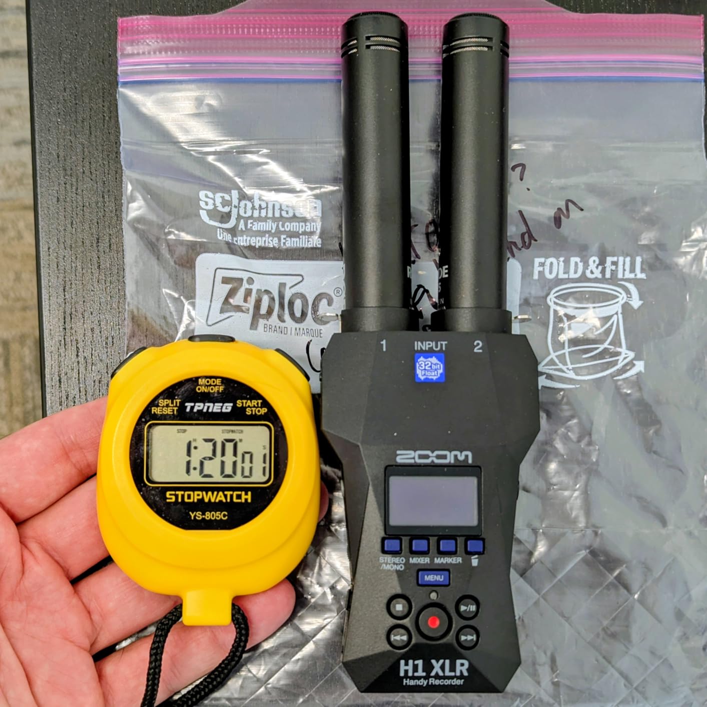 Zoom H1 XLR 2-Channel Recorder for Filmmakers, Musicians & Podcasters customer photo 1