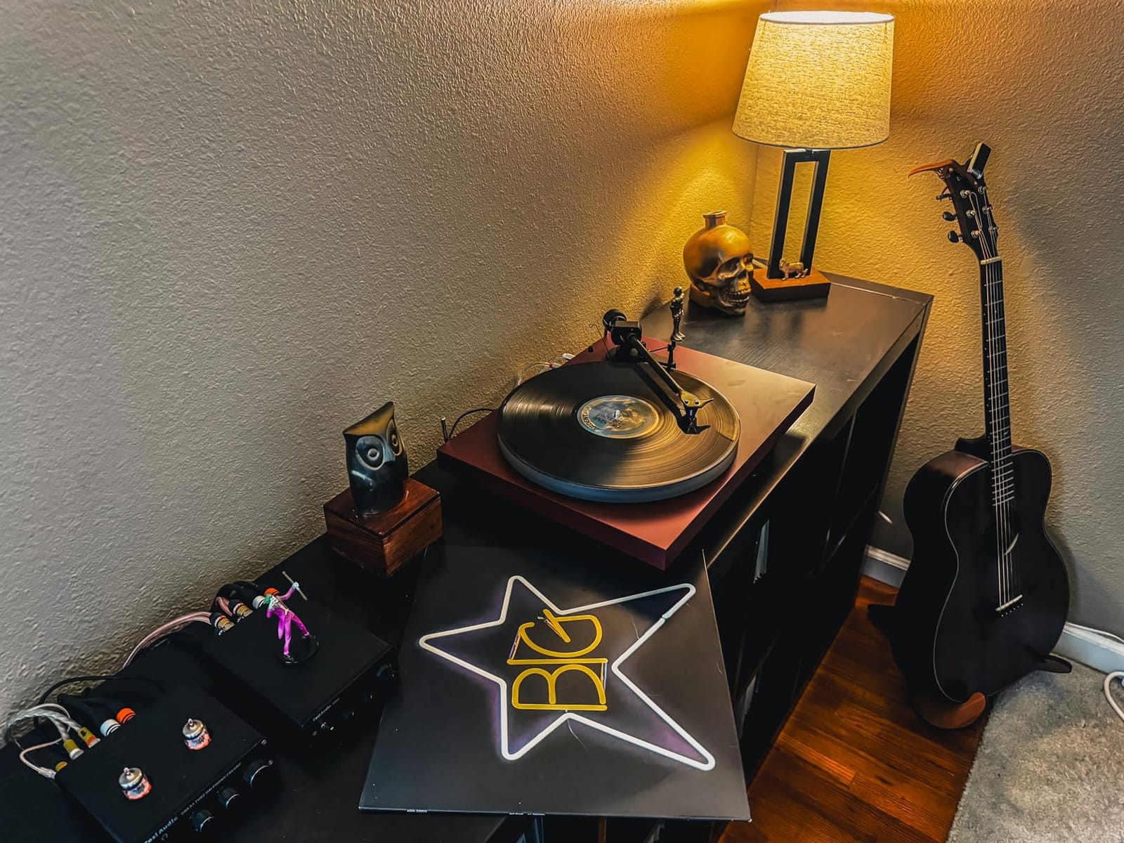 Pro-Ject Debut Evo 2 Turntable (Gloss Black) customer photo 1
