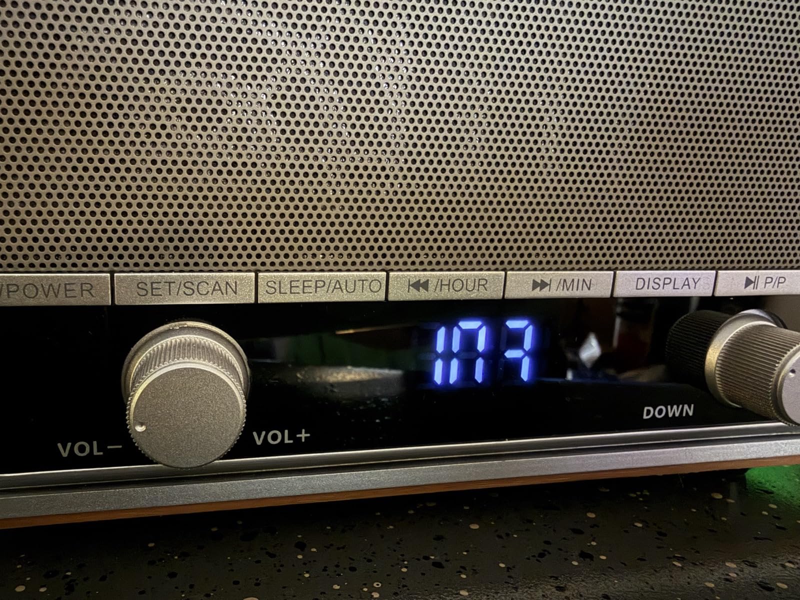 Vintage Wood AM FM Bluetooth Radio with Clear LCD Display customer photo 2