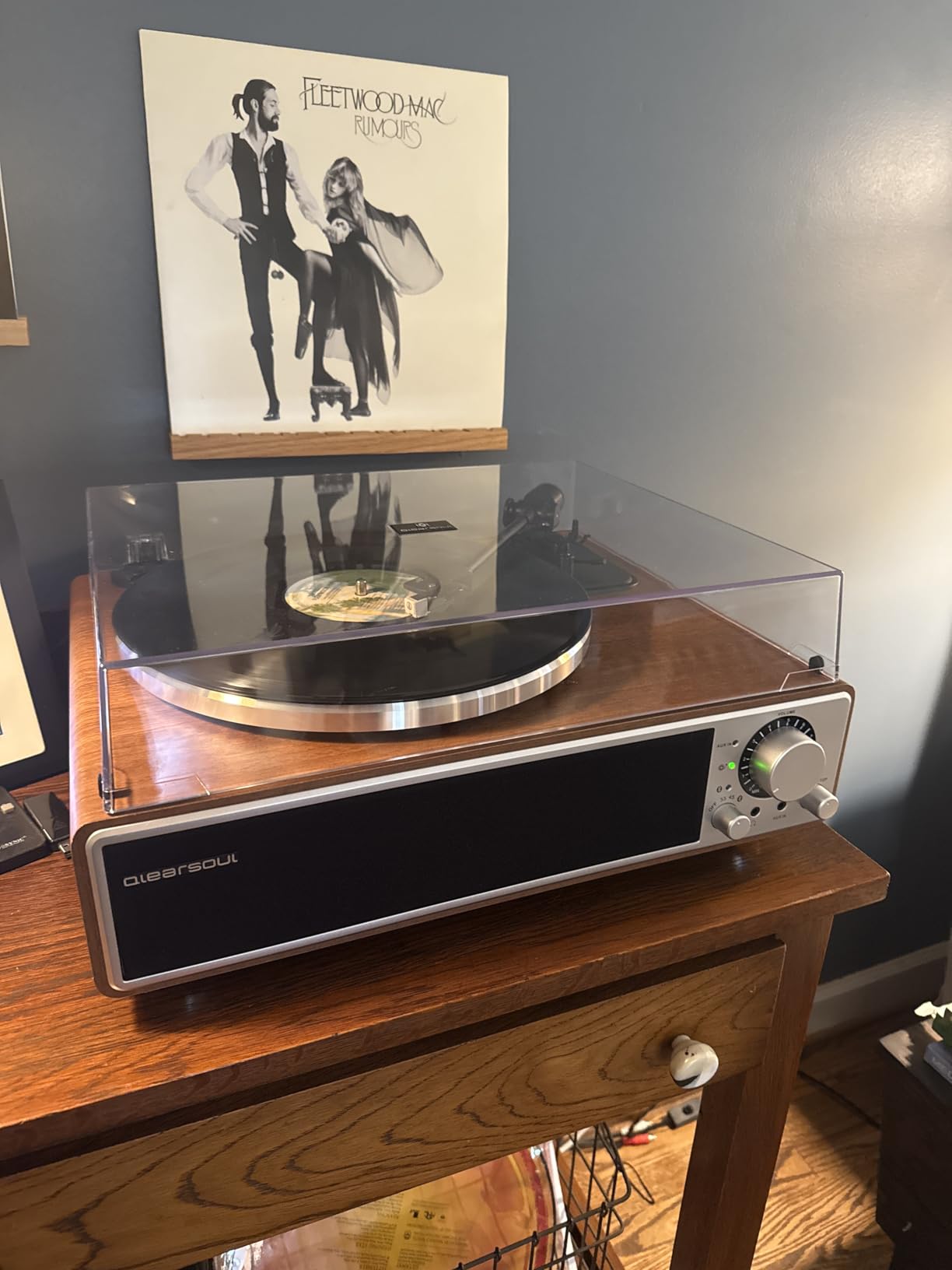 ONE-Q All-in-one Vinyl Record Player with Bluetooth 5.4 customer photo 1
