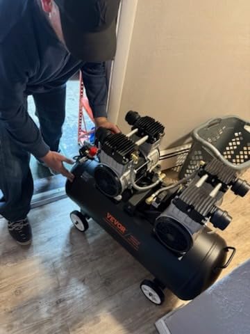 VEVOR Air Compressor, 15 Gallon Steel Tank, 2HP 5.3 CFM@90 PSI Oil Free Air Compressor & Max. 125PSI Pressure, 78dB Ultra Quiet Portable Compressor, for Auto Repair, Tire Inflation, Spray Painting customer photo 1