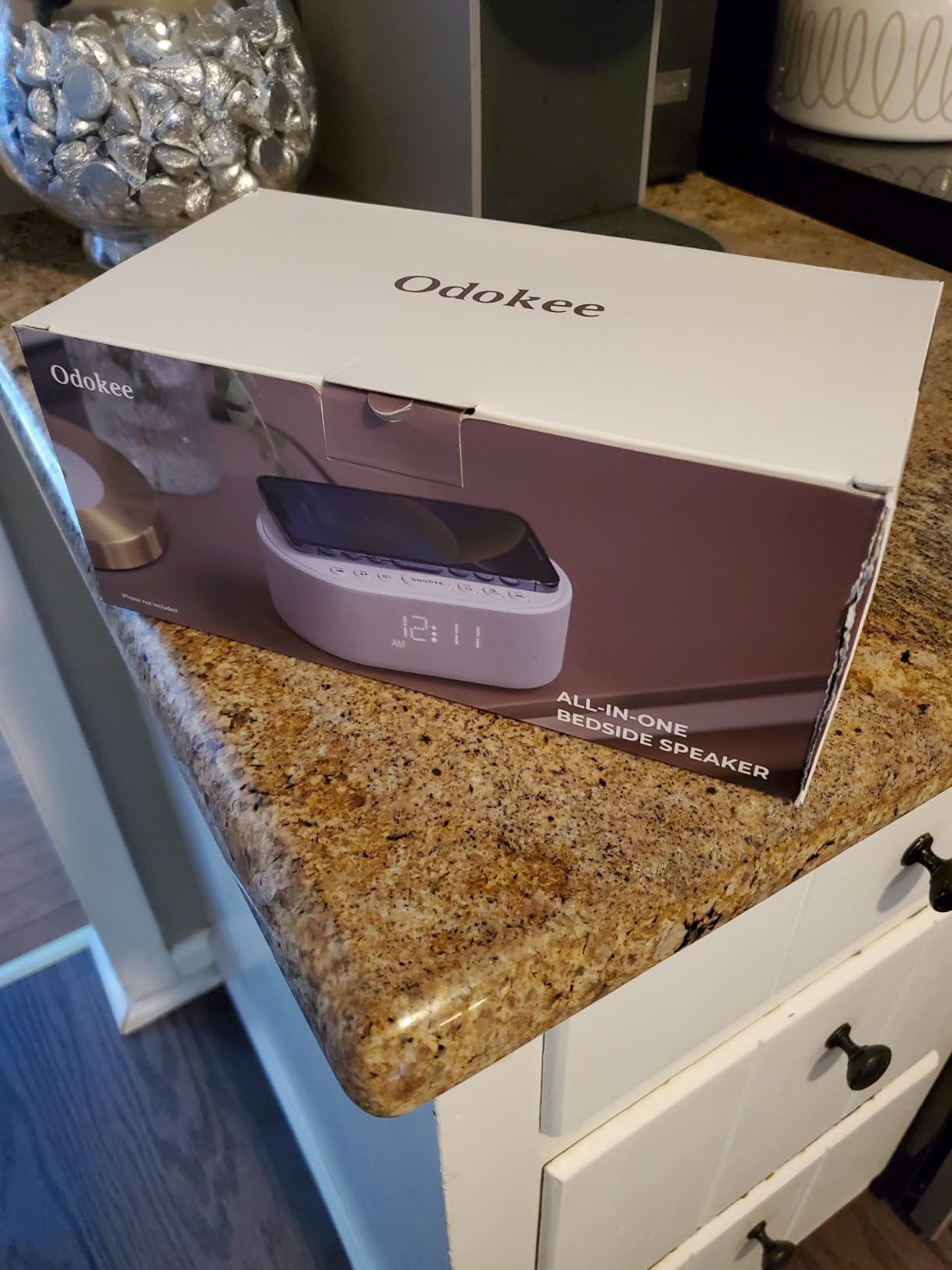Odokee Sound Machine Alarm Clock for Bedrooms with Wireless Charging customer photo 2