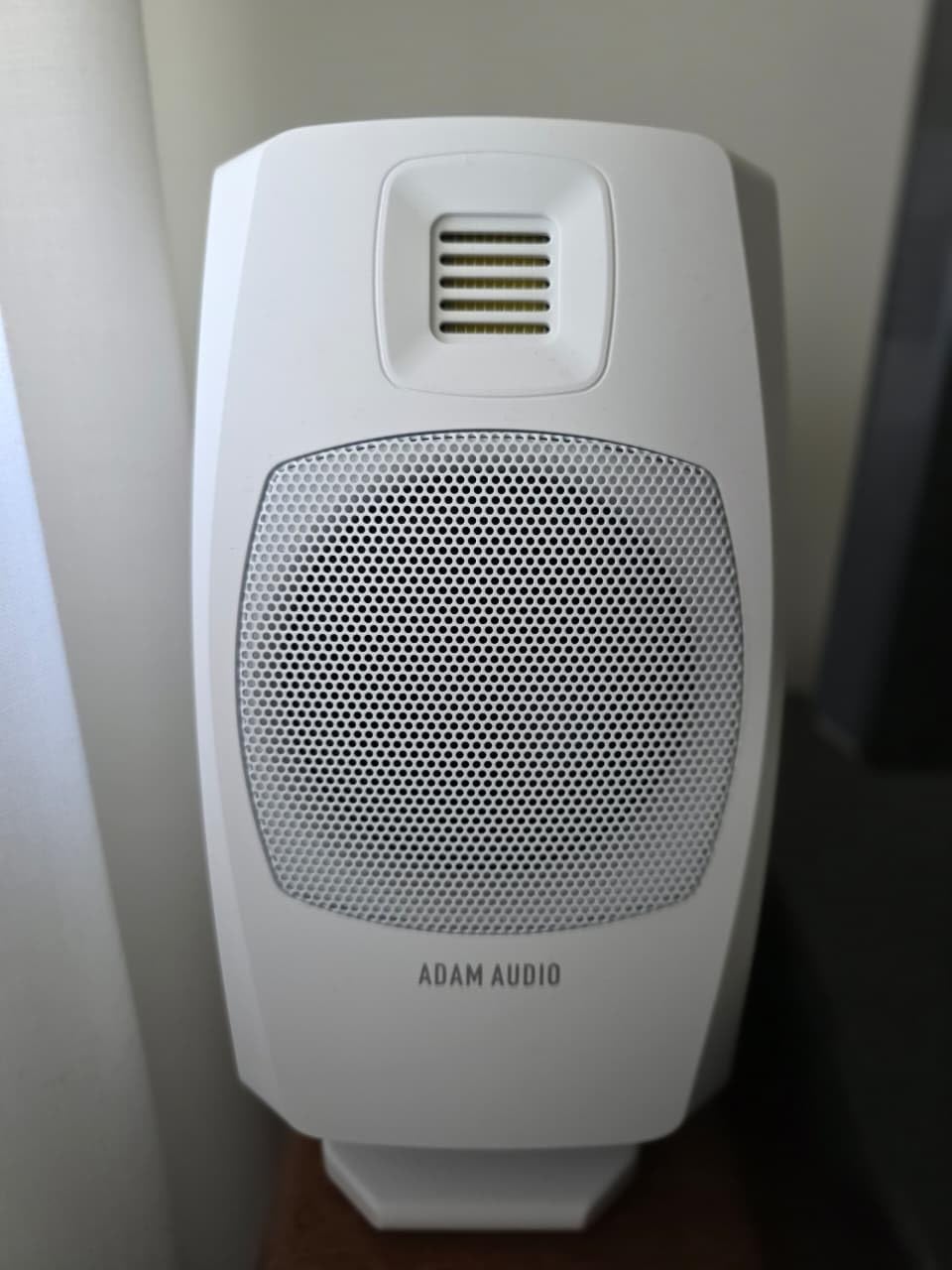 ADAM Audio D3V Active Desktop Studio Monitor Speakers - Black customer photo 1