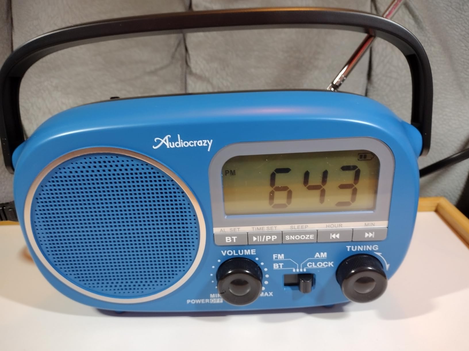 Portable AM FM Rechargeable Bluetooth Radio with Clock customer photo 1