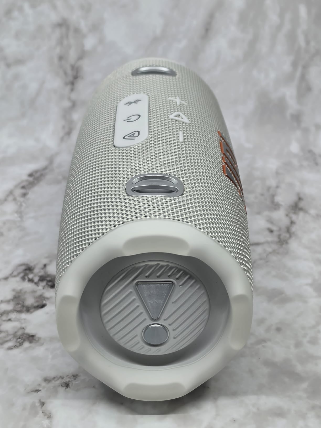 JBL Charge 6 Portable Bluetooth Speaker, Waterproof, Drop-Proof - Black customer photo 2