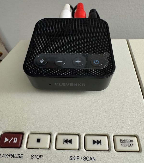 Bluetooth Adapter for Stereo Receiver - aptX HD RCA/3.5mm Output customer photo 1