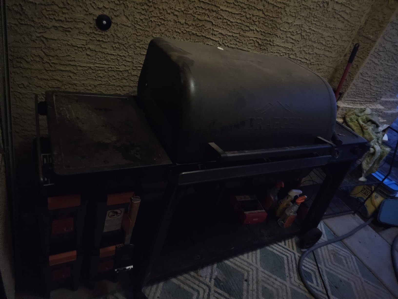 Traeger Woodridge Pro Wood Pellet Grill & Smoker, 970 Sq In, WiFi customer photo 2