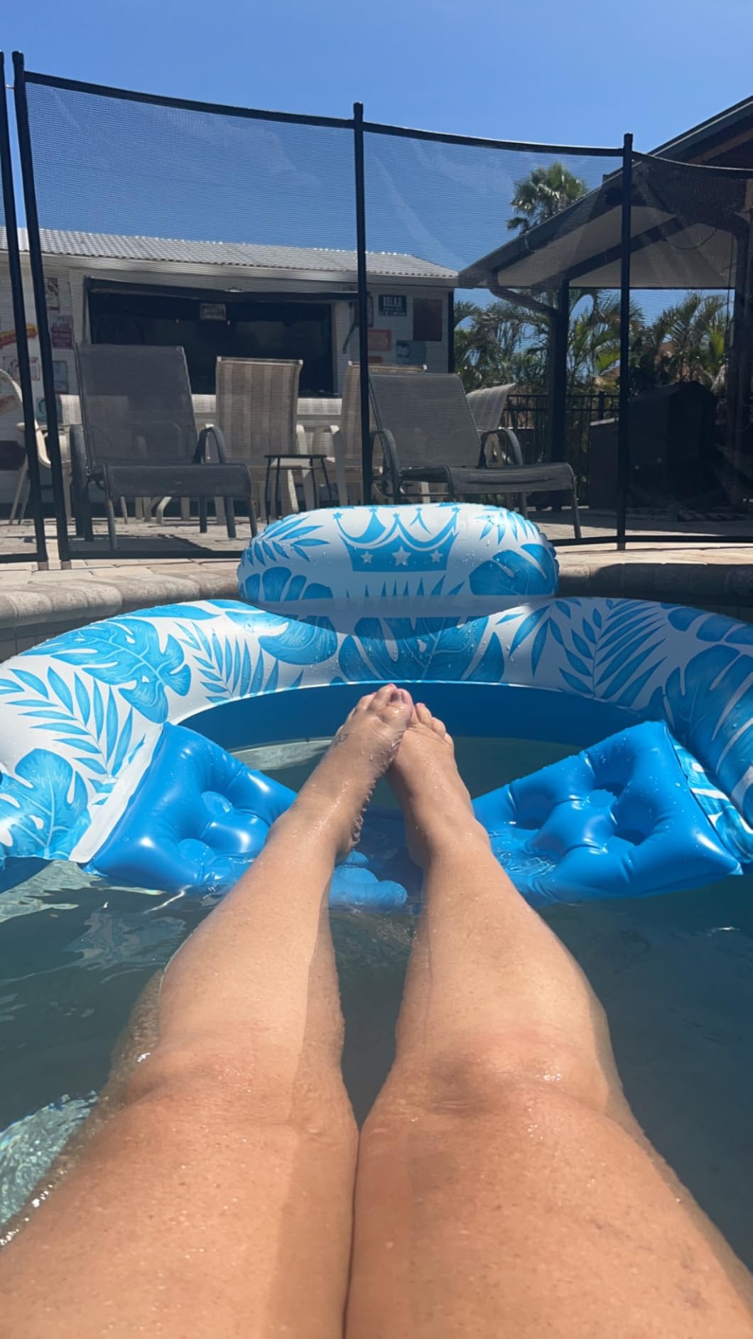 Jasonwell Inflatable Pool Float Chair - 2Pack Pool Floaties Floating Pool Chair Lounge Floats for Swimming Pool Water Chair Pool Lounger with Cup Holder Pool Toy Party Floaty Adults (BG-L) customer photo 1