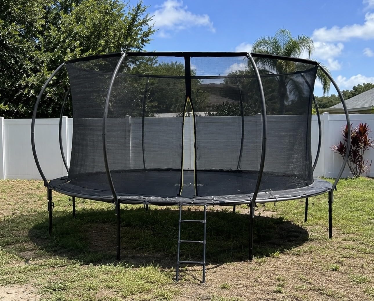 Gigu 10FT 12FT 14FT 15FT 16FT Recreational Trampolines with Enclosure Net and Ladder and Anti-Rust Coating, ASTM Approved Trampoline Outdoor for Kids and Adults customer photo 1