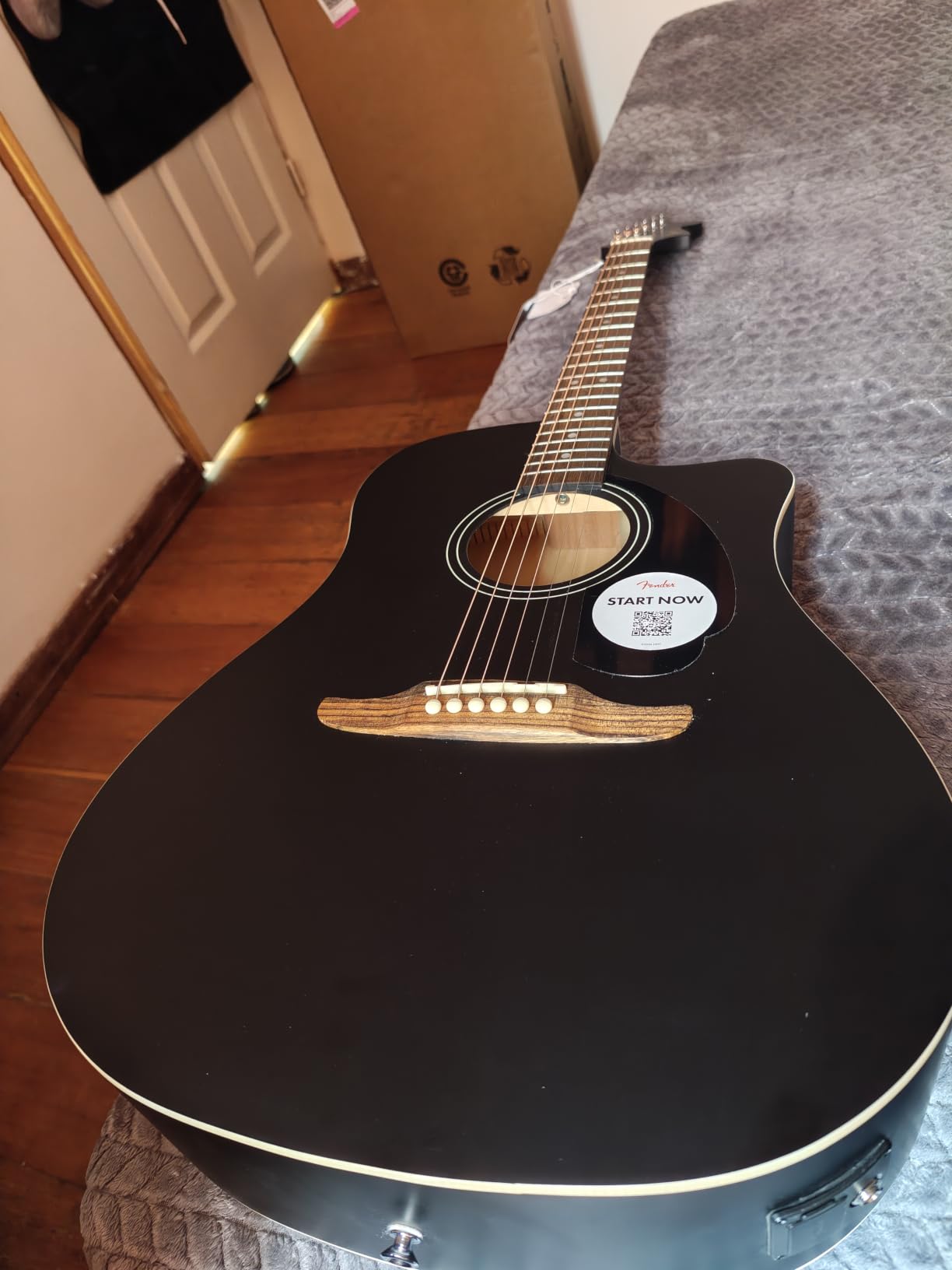 Fender California Debut Redondo CE Series Beginner Acoustic Guitar,Sunburst customer photo 1