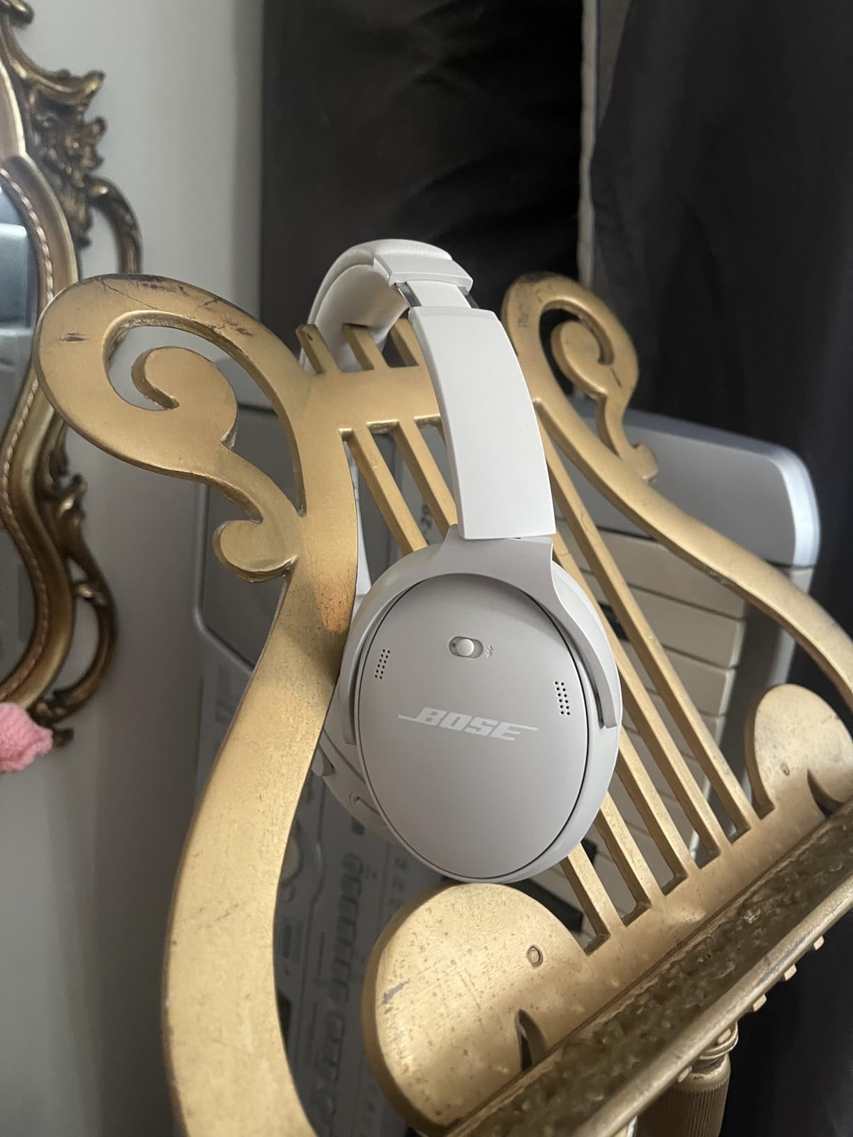 Bose QuietComfort Headphones - Wireless Bluetooth Headphones, Active Over Ear Noise Cancelling and Mic, USB-C Charging, Deep Bass, Up to 24 Hours of Playtime, Twilight Blue - Limited Edition Color customer photo 2