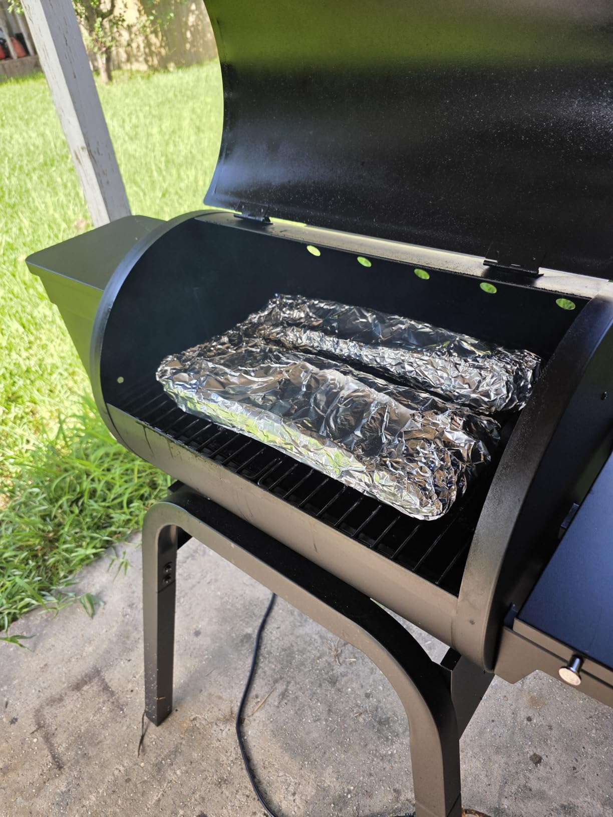 Brisk It Zelos-450 Wood Pellet Grill & Smoker, 450 Sq In, WiFi and A.I. customer photo 1