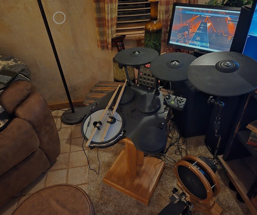 LEKATO CPD-1000 Electronic Drum Set with Quiet Mesh Pads, Portable Electric Drum Set, 220+ Sounds, USB MIDI, 2 Robust Footswitch, Sticks, Travel Bag customer photo 1