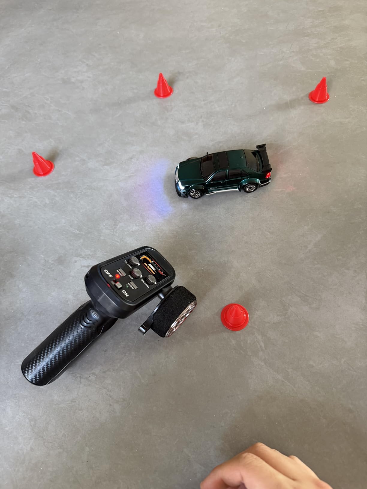 1/43 Mini RC Drift Car with Gyroscope, 4WD Full Proportional RC Car, 2.4GHZ Hobby Grade Remote Control Cars, RTR Model Vehicle, 20+KM/H High Speed for Hobbyists Kids Adults (Sliver) customer photo 1