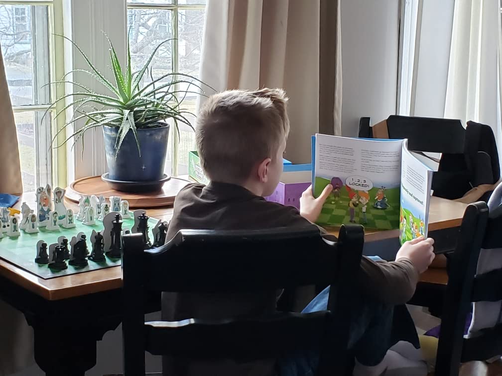 Story Time Chess Set for Kids - Family Game Night, Strategic Game Play - Board Games for Family Night - Perfect for Beginners, Learn Chess with a Fun Story - Preschool Toys, Ages 3+ customer photo 1
