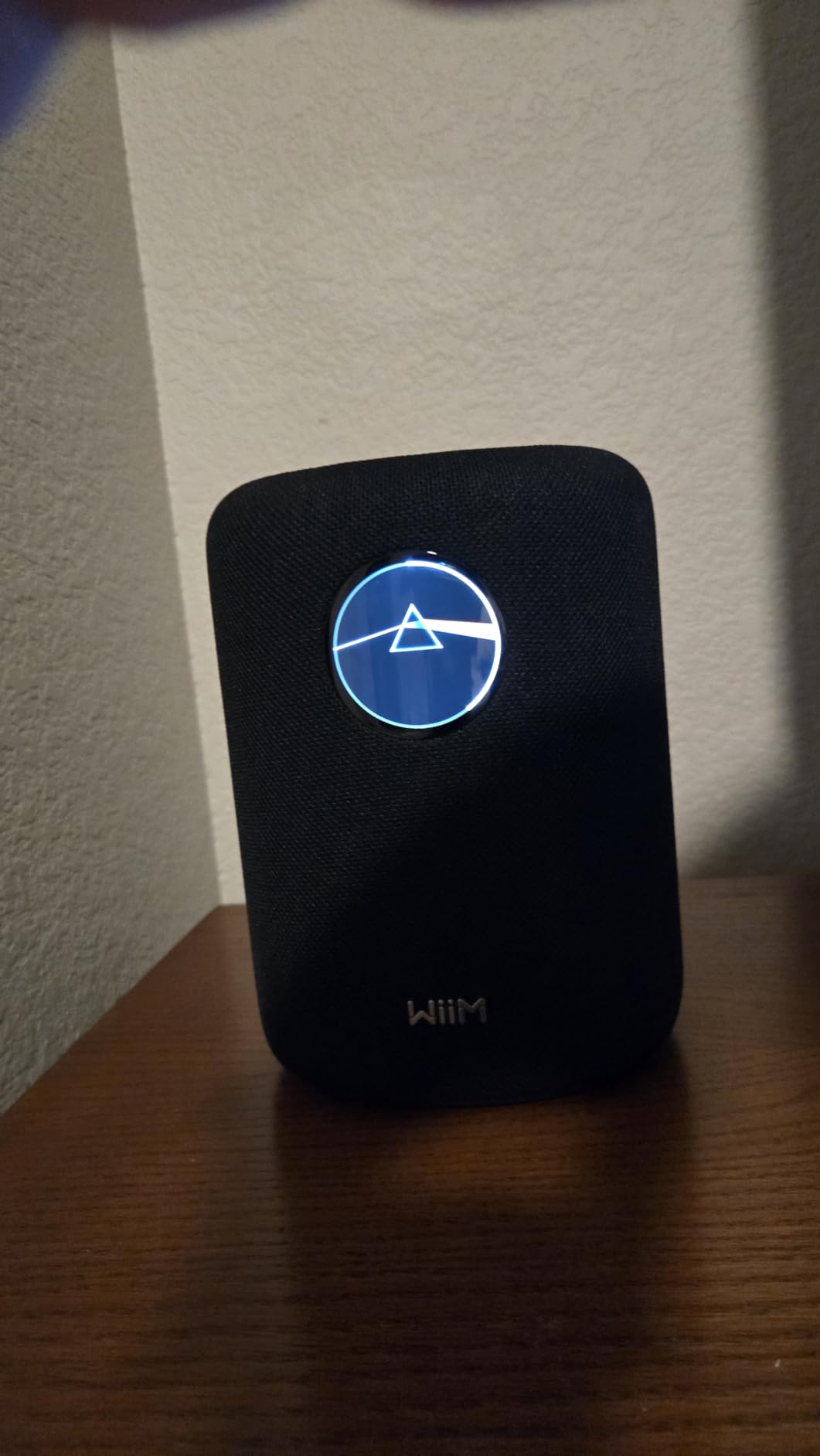 WiiM Sound Smart Speaker with Hi-Res Audio, WiFi and Touchscreen, Black customer photo 1