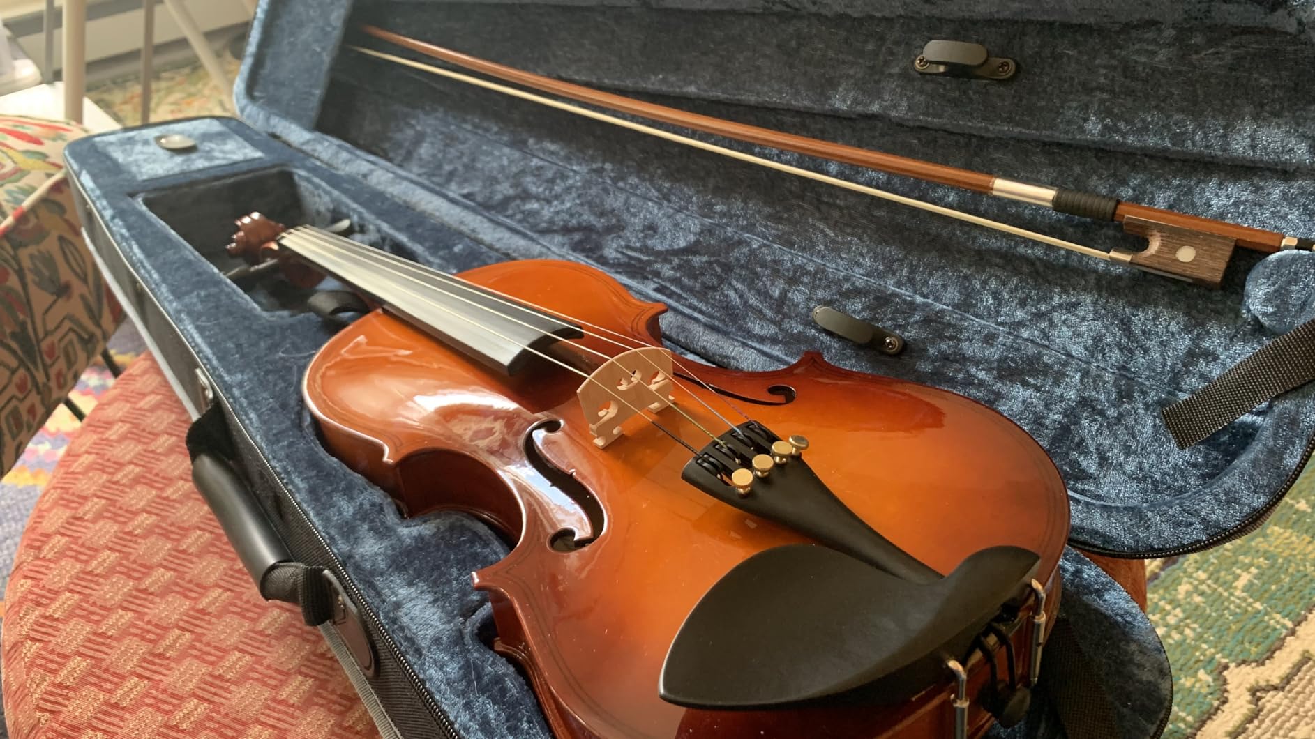 Vangoa 1/2 Violin Set for Beginners Kids Student Fiddle Half Size Acoustic Violin Outfit with Starter Kit for Children Teens, Natural customer photo 2
