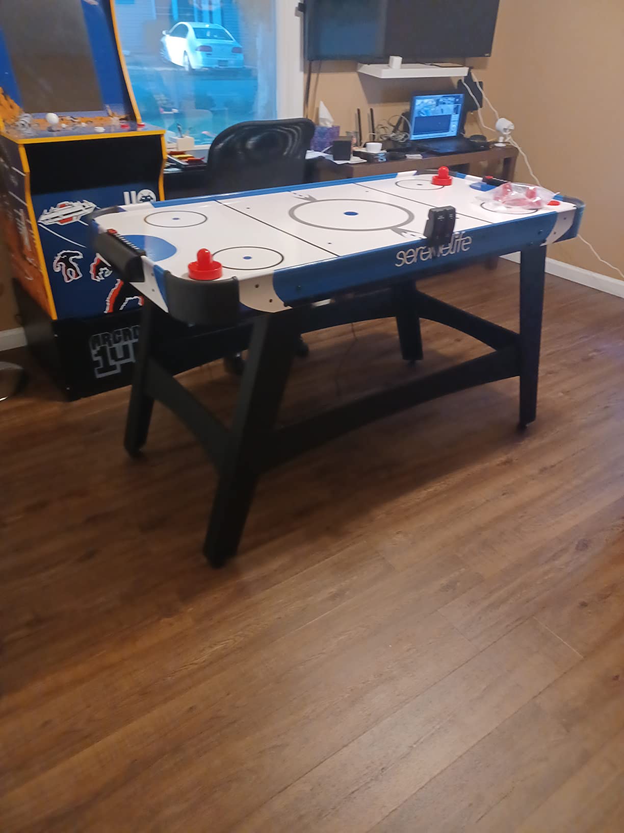 SereneLife 58in Powered Air Hockey Table Upgraded 700mA 12v 2X Powerful Motor, 4 Player 4 Pucks 2 Pushers, Full-Size Arcade Style, Inline Power Switch and Battery Free Digital LED Score Board customer photo 1