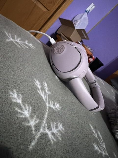 JLab JBuds Lux ANC, Over Ear Headphones, Active Noise Cancelling, Bluetooth, Limited Edition Navy customer photo 2