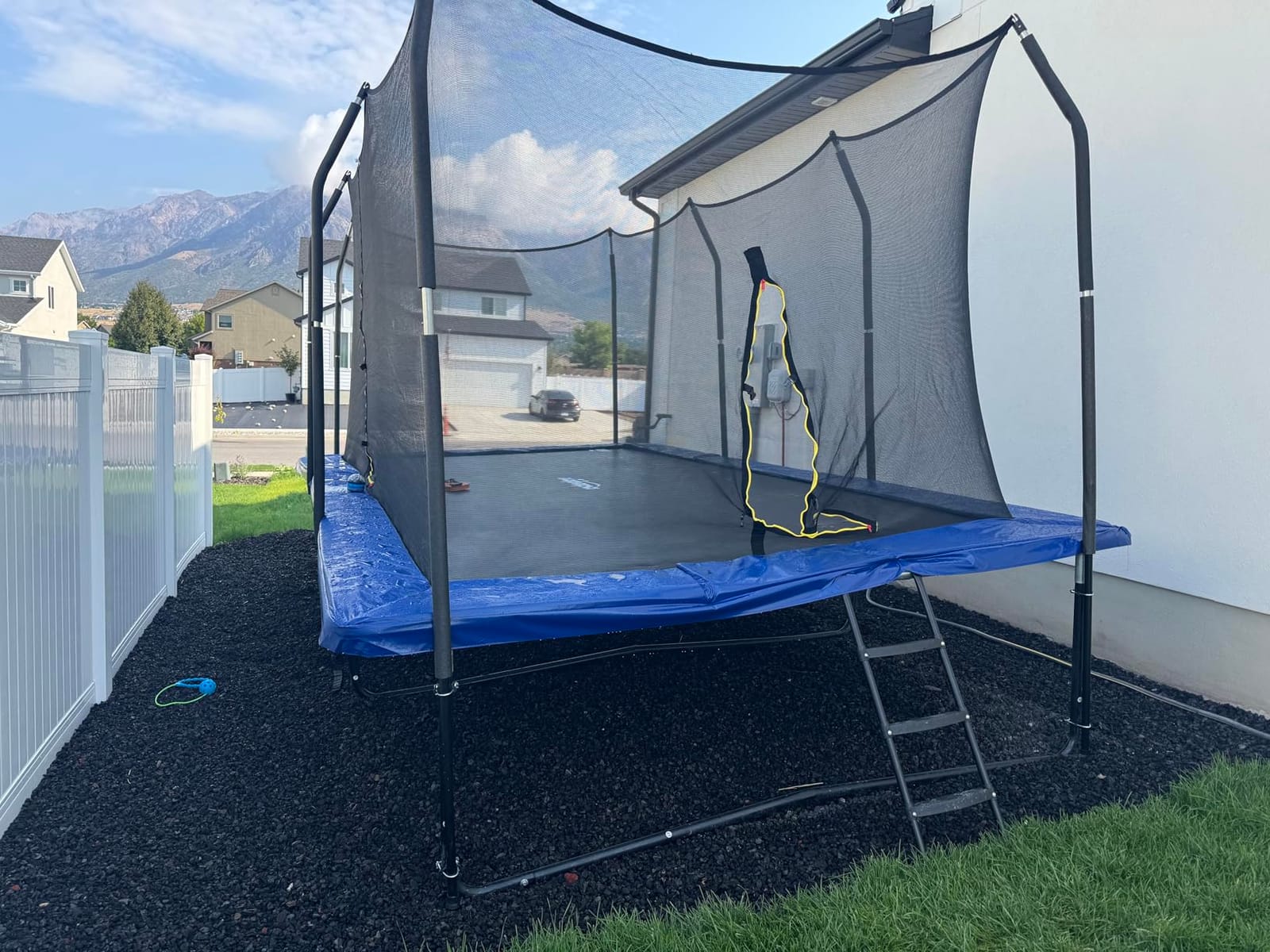 Zupapa 1800LBS Weight Capacity Rectangle Trampoline 10x17FT 9X15FT 8X14FT Outdoor Square Gymnastics Trampolines for Kids Adults Long Large Bid Rectangular Tumbling Trampolin customer photo 2