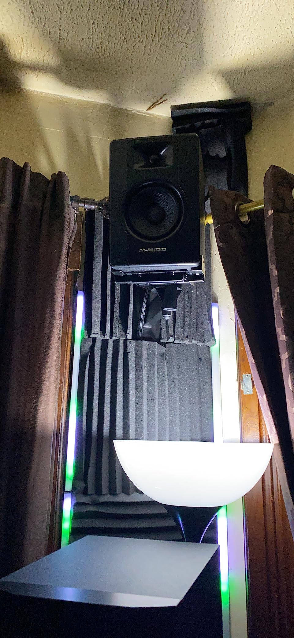 M-AUDIO BX5BT 5