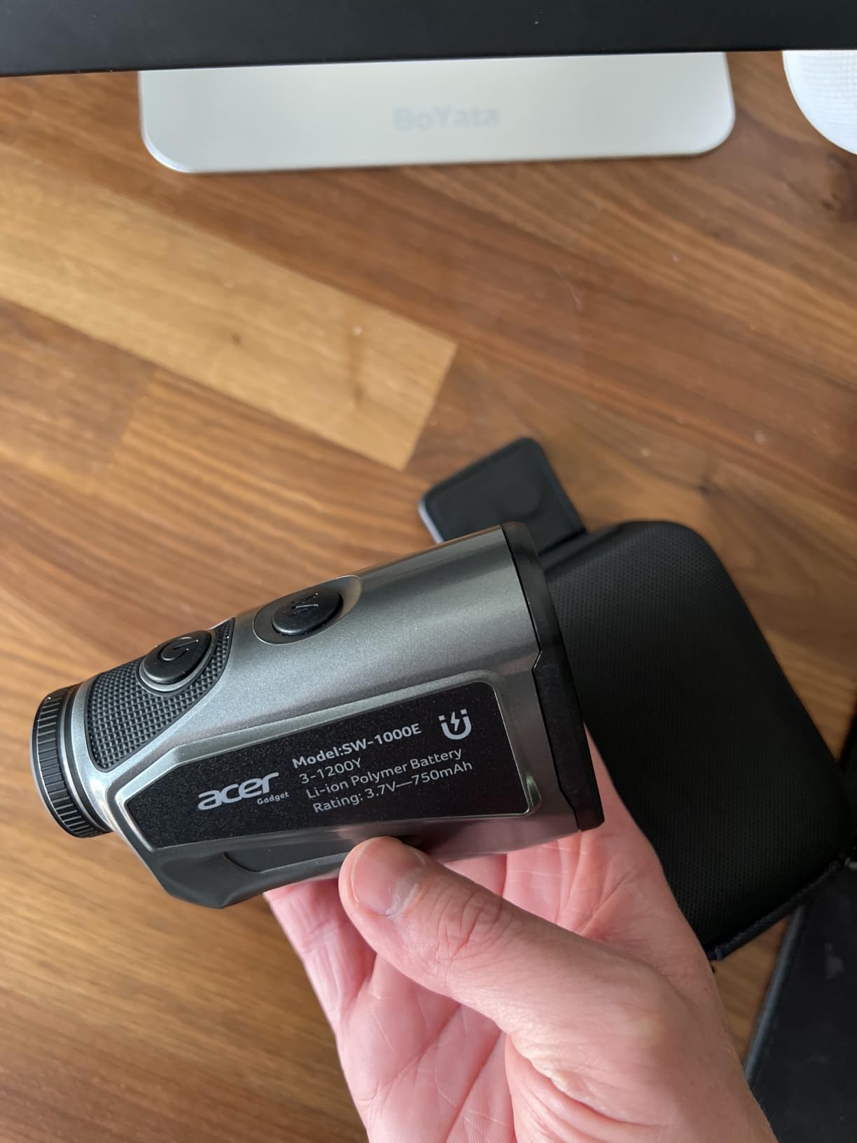 Acer Pro Golf Rangefinder with Slope Switch, Pin Lock Vibration, 1200 Yards customer photo 2