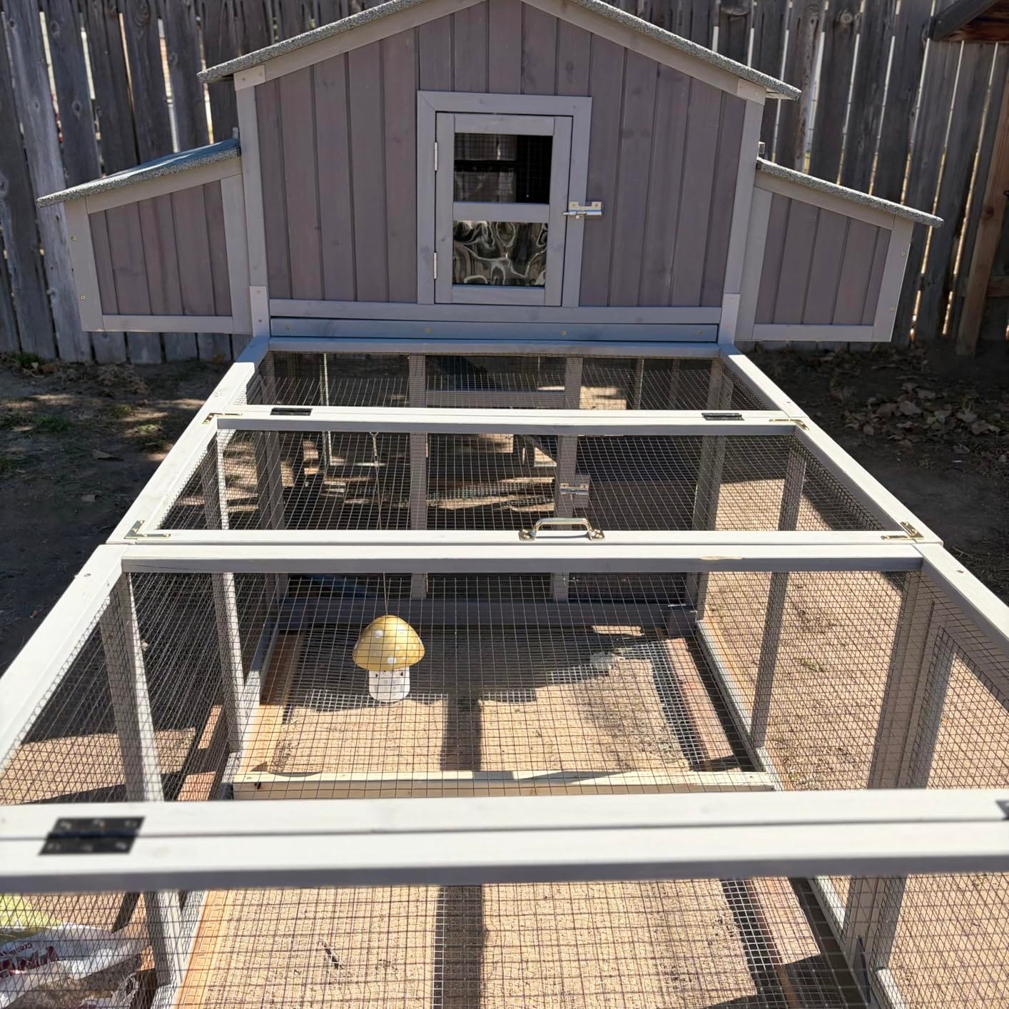 Aivituvin Chicken Coop with Wheels Large Poultry House with Two Nesting Boxes Outdoor Wooden Hen cage customer photo 2