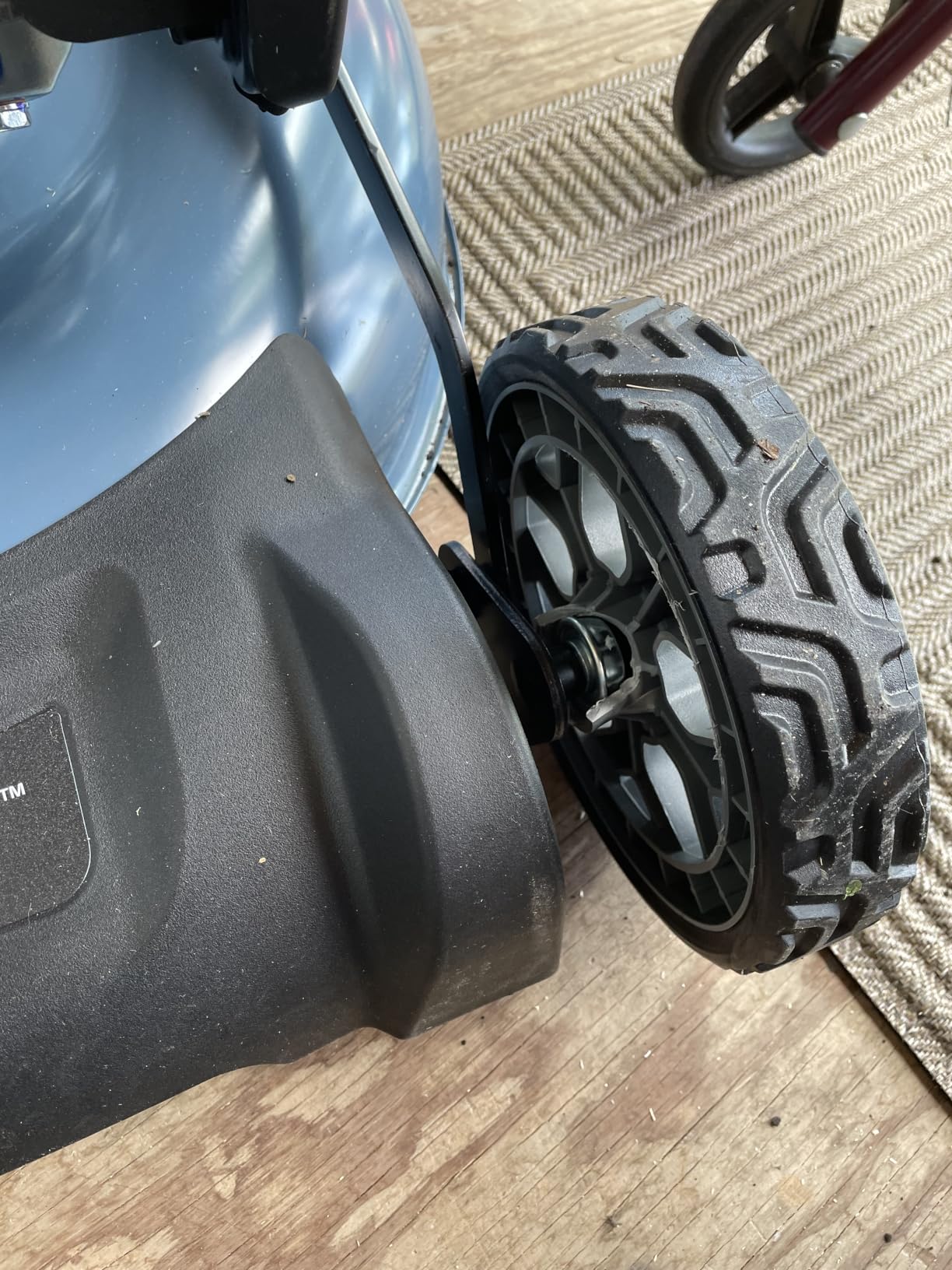 SENIX 22Inch 201cc 3-in-1 Gas Lawn Mower, Rear Wheel Self-Propelled Mower customer photo 2