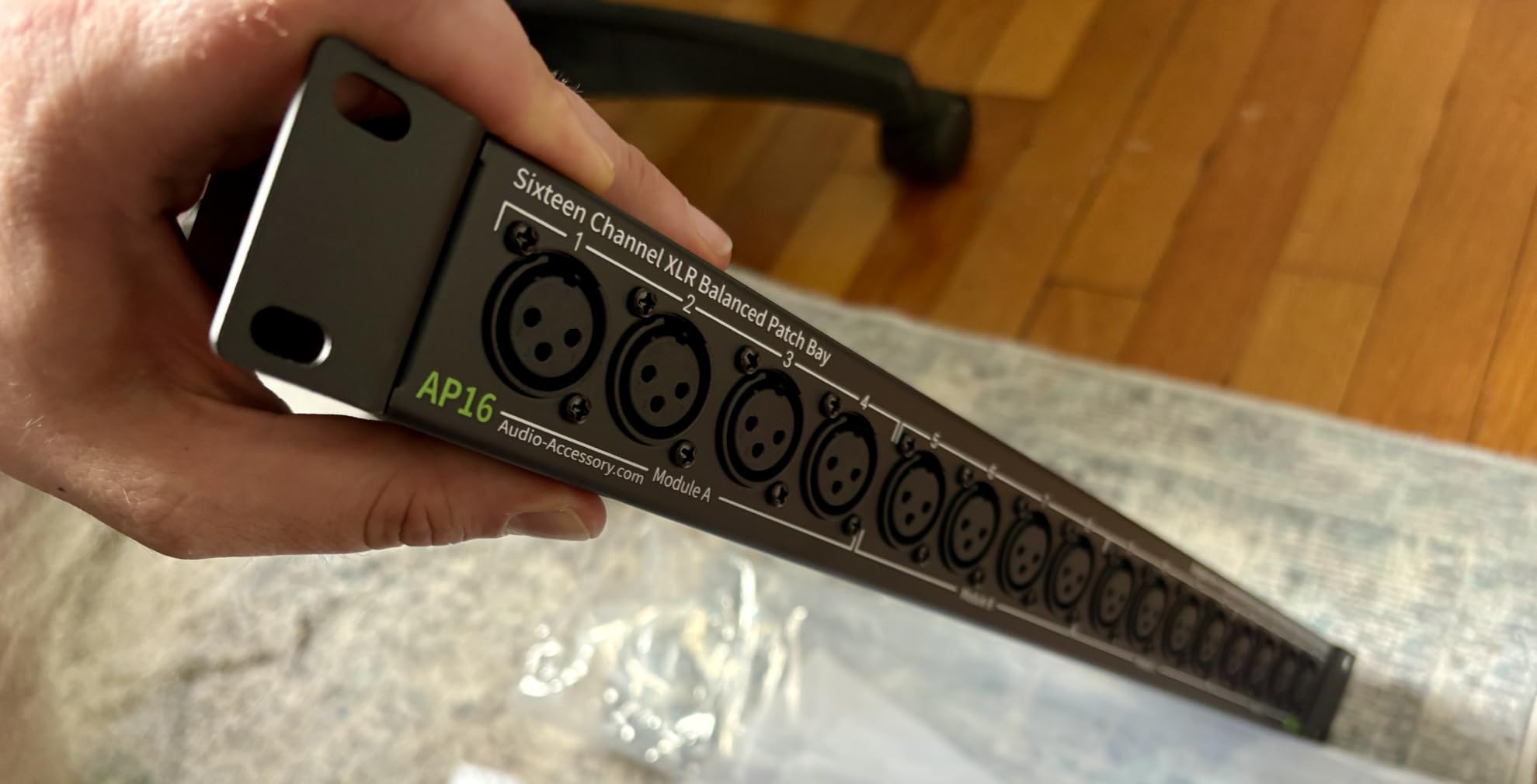 AA AUDIO ACCESSORY AP16 XLR Patchbay, 16-Channel XLR Balanced Patch Panel customer photo 2