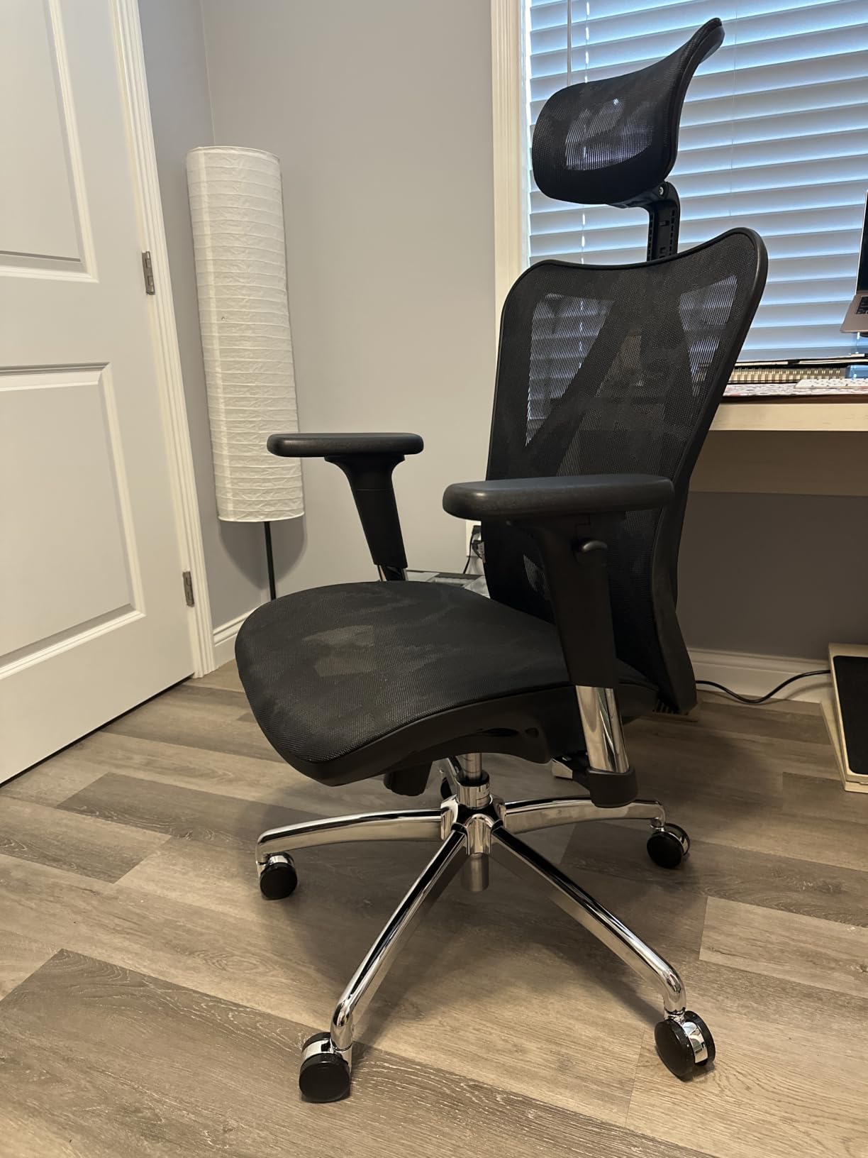 SIHOO B100 Mesh Office Chair, Comfy Ergonomic Office Chair customer photo 2