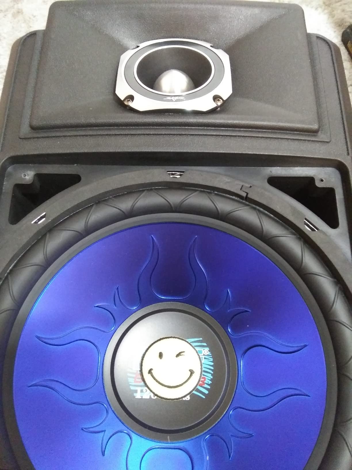 Wireless Portable PA Speaker System - 700 W Battery Powered Rechargeable Sound Speaker and Microphone Set with Bluetooth MP3 USB Micro SD FM Radio AUX 1/4