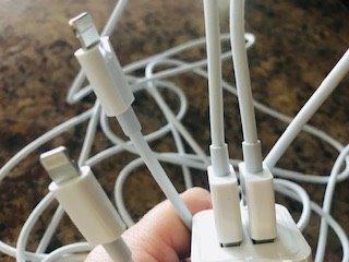 2 Pack [Apple MFi Certified] USB C Headphones Wired for iPhone 18 17 16 15 customer photo 2